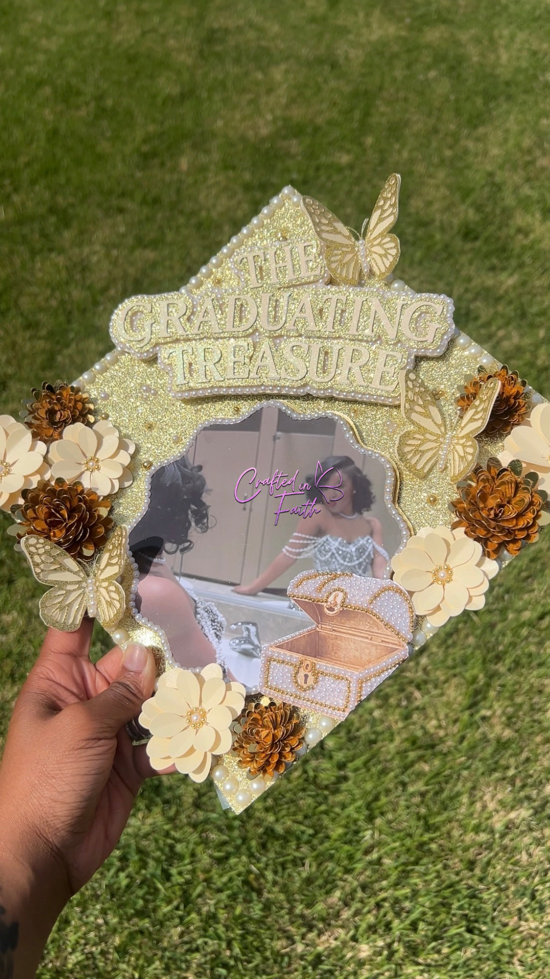 Custom Graduation Cap Topper